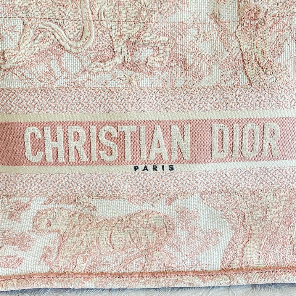 Christian Dior Pink Toile De Jouy Embroidery Medium Book Tote - Picture 12 of 16